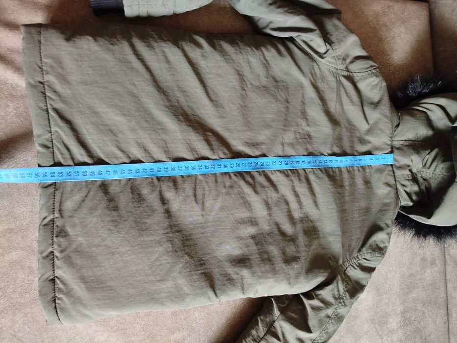 Демісезонна курточка 7-8 років