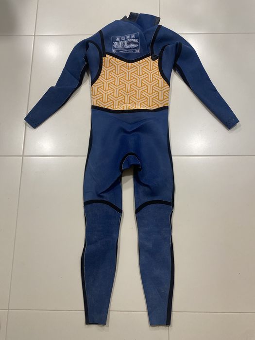 Fato de surf Deeply 4/3 Explorer III black/black