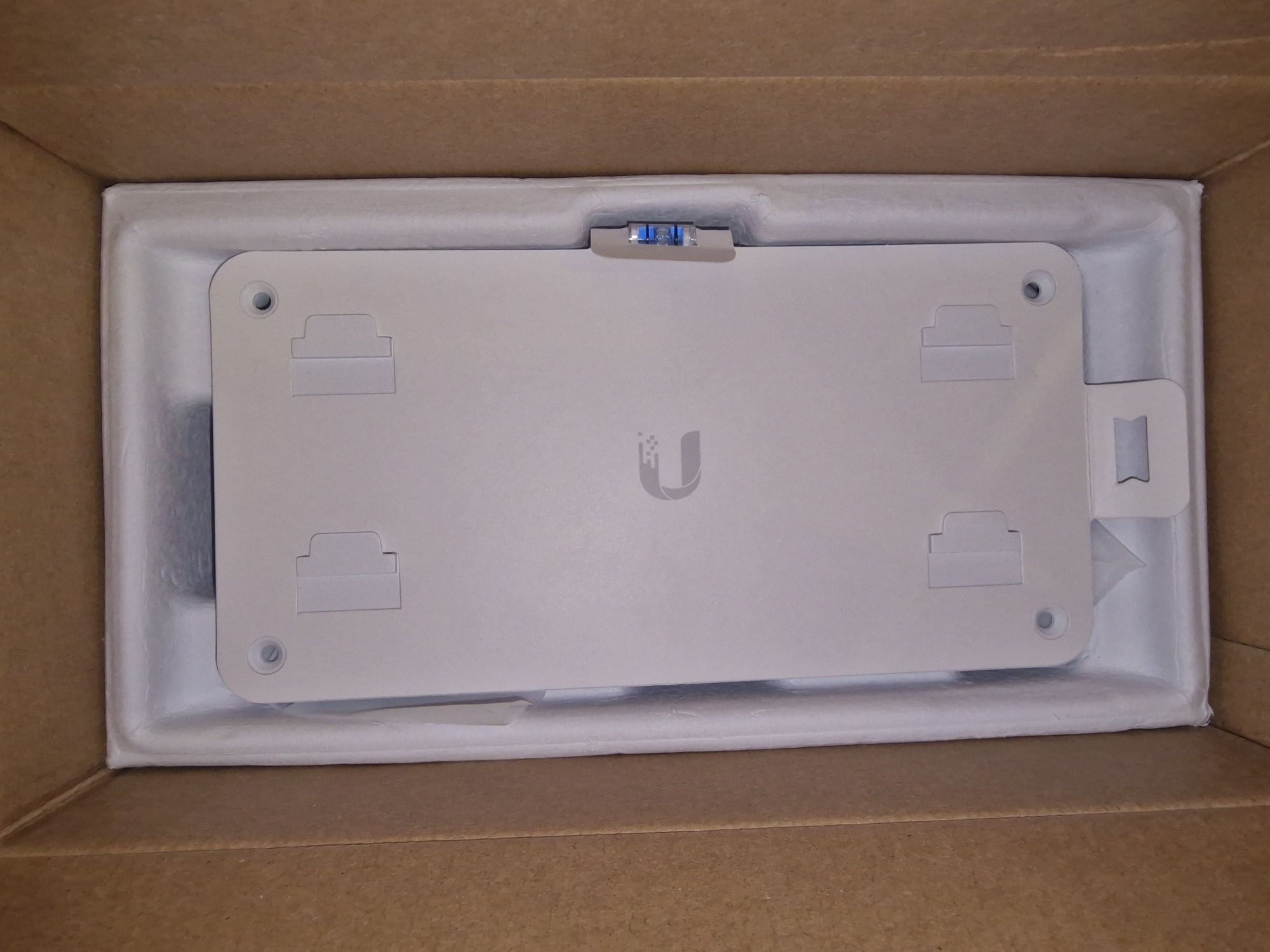 Ubiquiti UISP router UISP-R