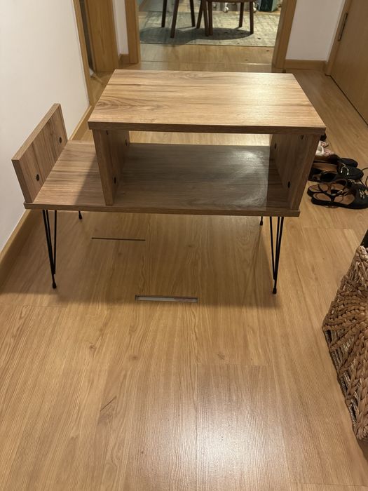 Vendo móvel especialmente pensado para amantes de vinil,