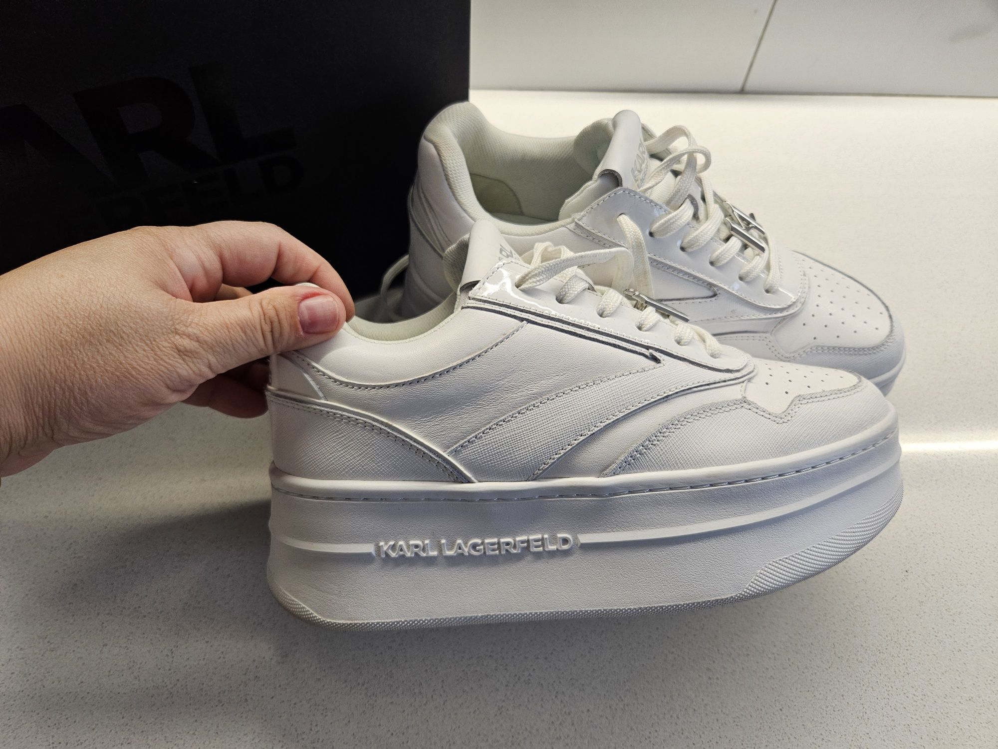 KARL Lagerfeld 38 sneakersy platforma