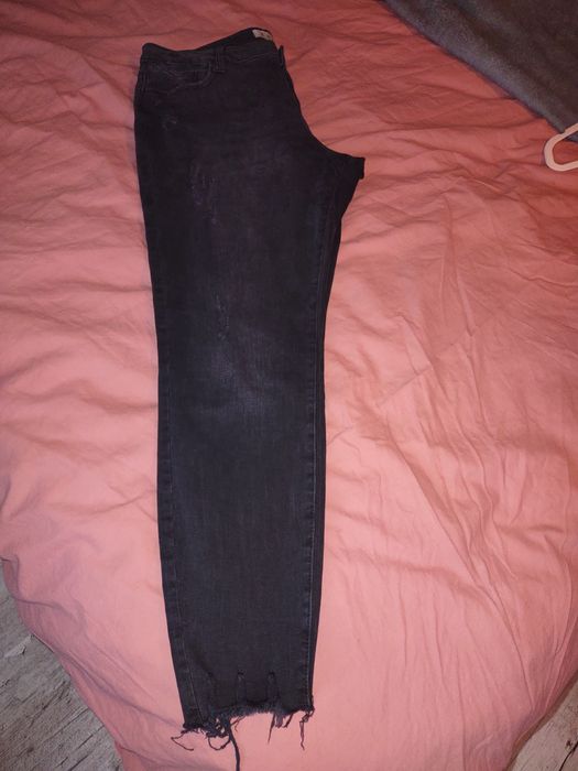 Jeansy Denim Co 16/44 czarne, wysoki stan, szarpane