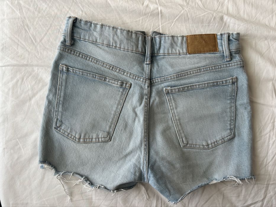 Трендові шорти ZARA