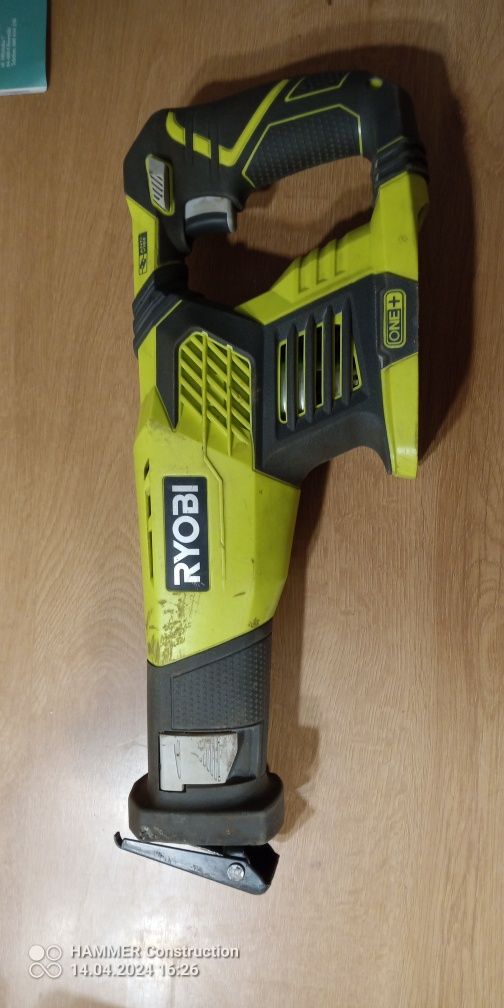 Ryobi piła szablista 18V RRS 1801