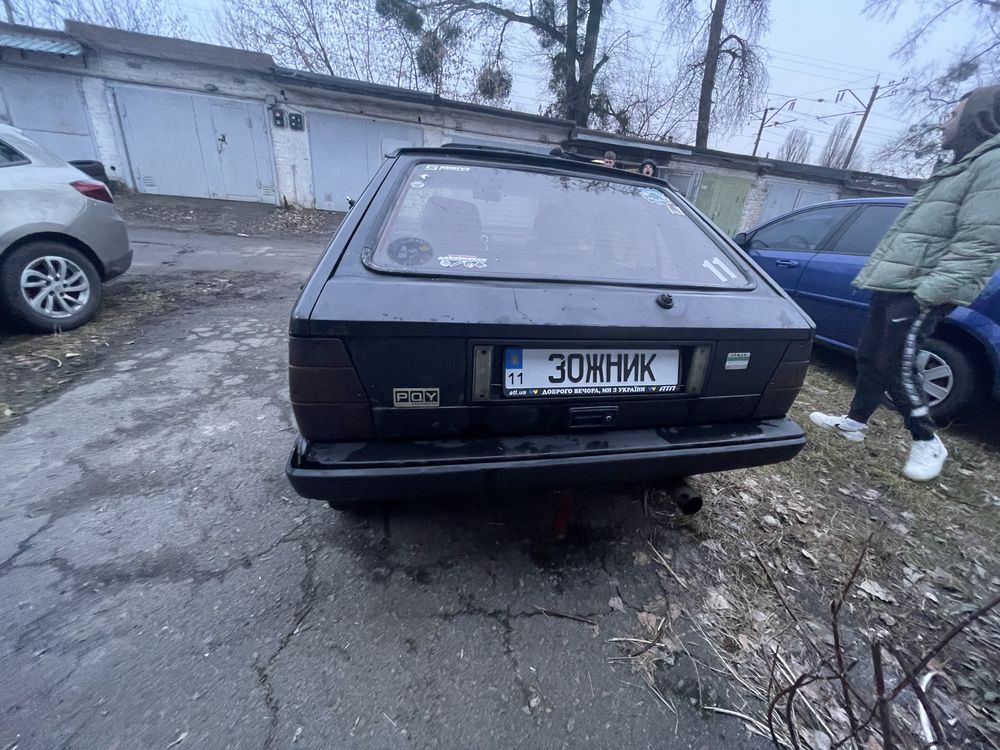 Продам Lancia Delta 1.6