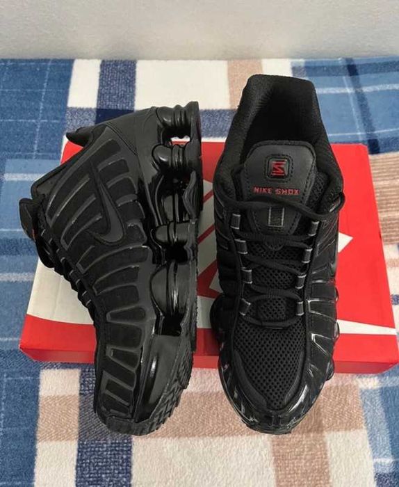 Buty Trampk Nike Shox TL Black R.44