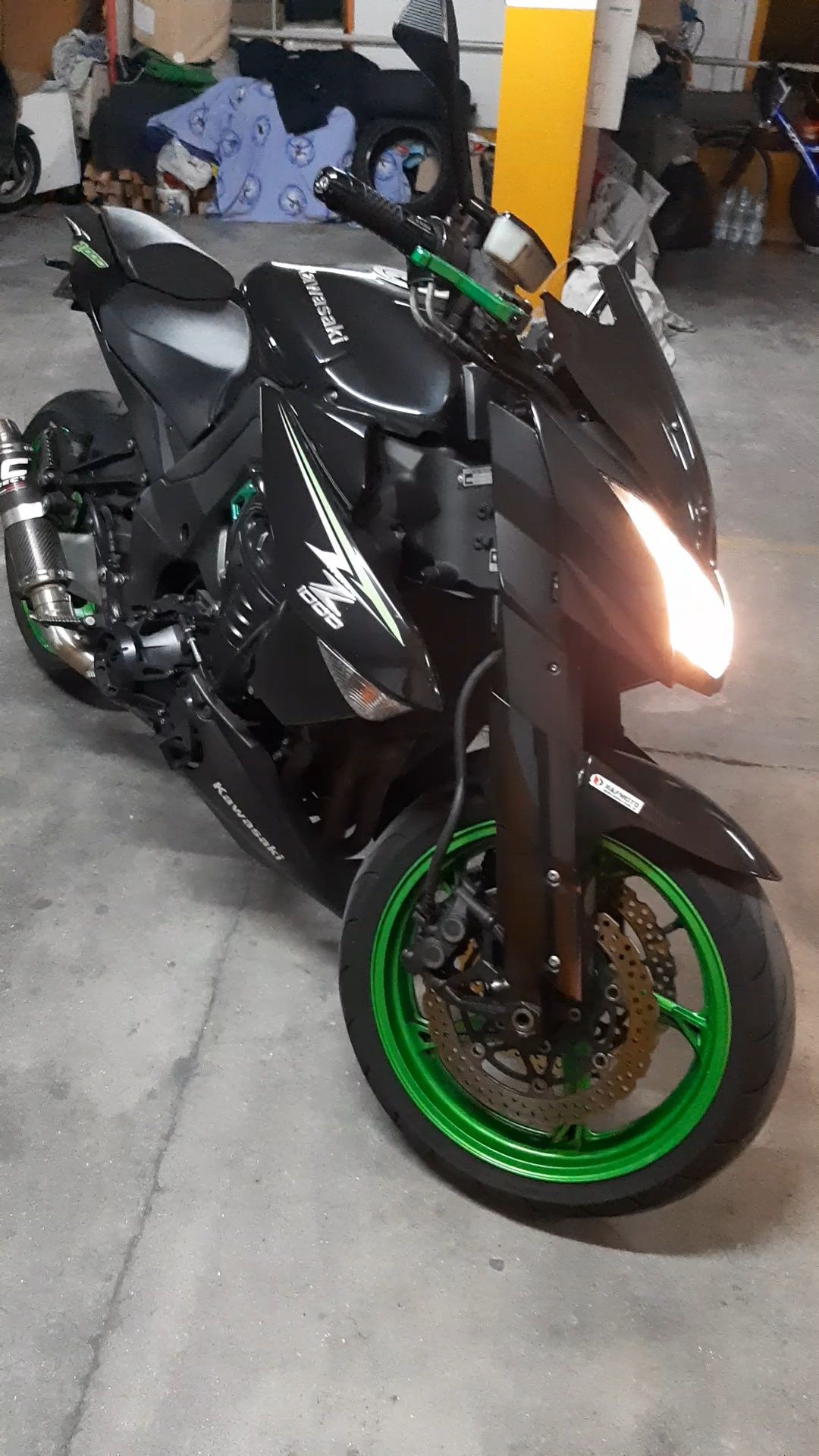 Kawasaki z1000 ano 2010