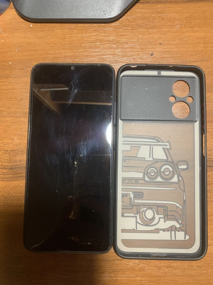 Продам Poco M5