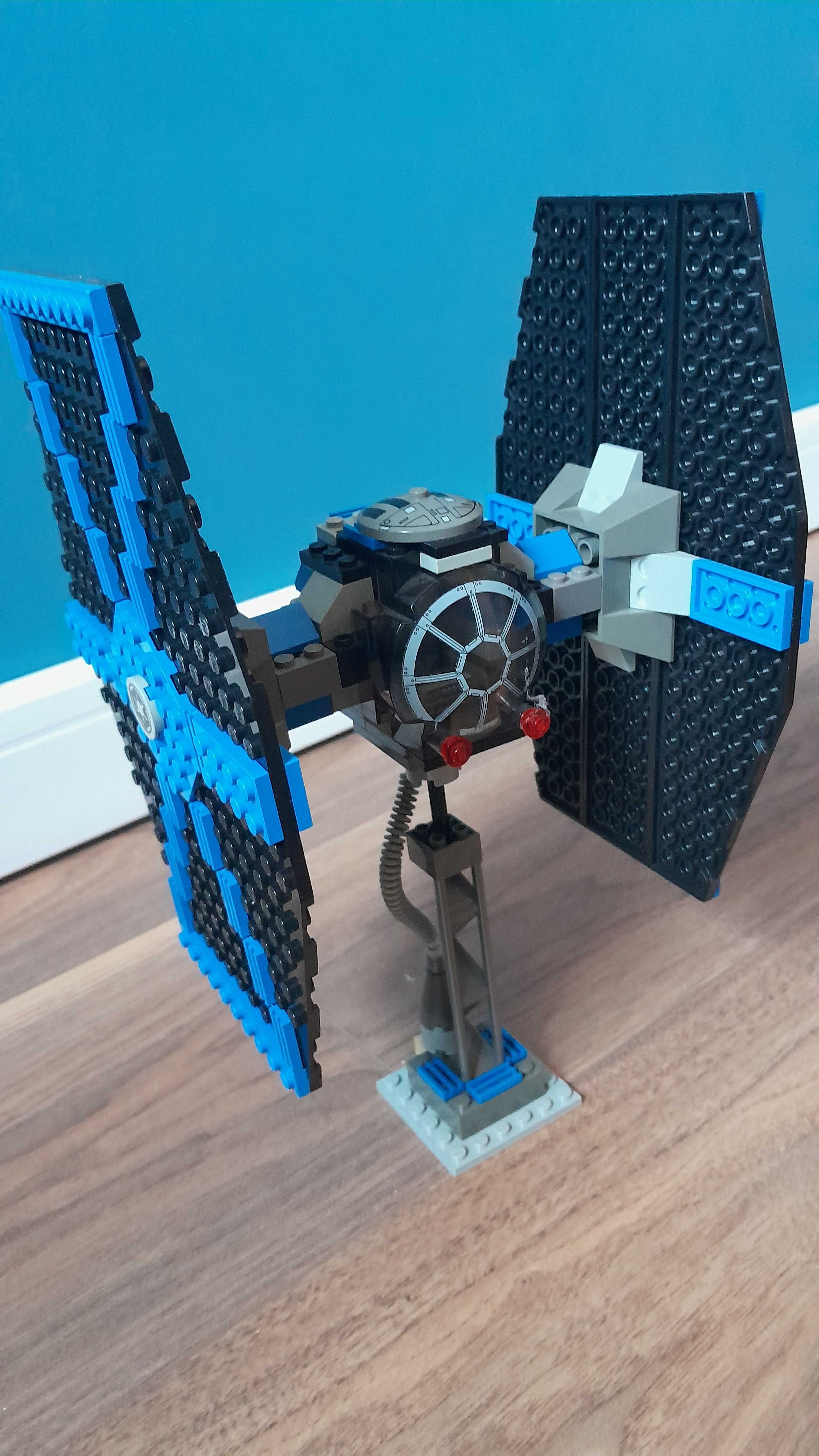 LEGO Star Wars TIE Fighter 7146