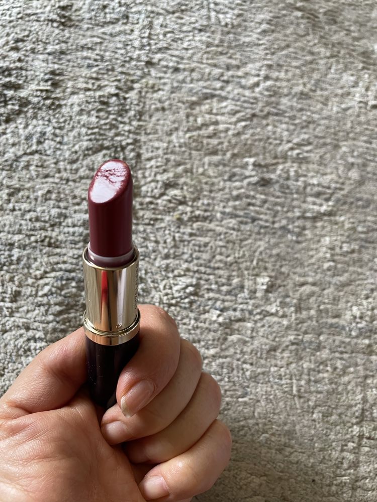 Pomadka Estee Lauder szminka Pure Color jak nowa
