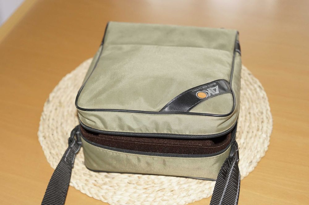 Aparat Olympus OM-2 SPOT/PROGRAM