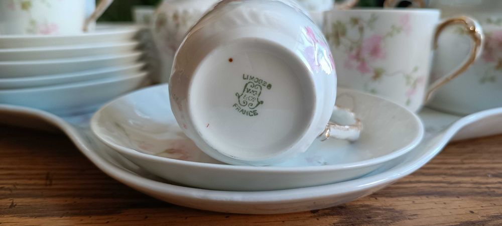 Duo do mokki (filiżanka i spodek) W. Guérin & Cie, Limoges.