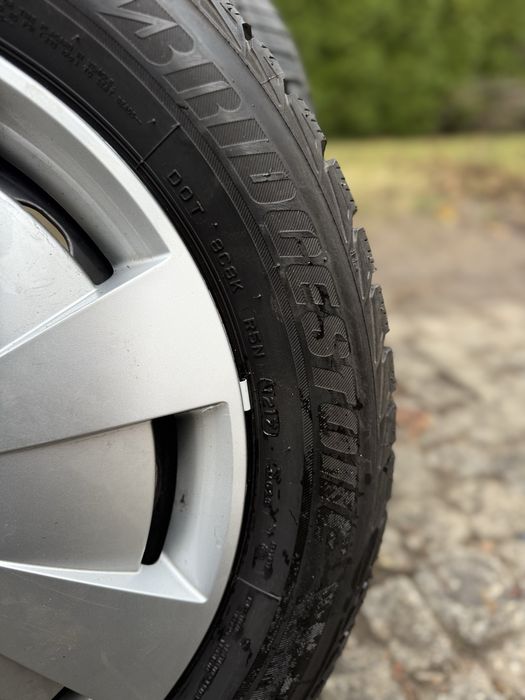 2 зимові шини 205/55 р16 Bridgestone Blizzak LM-32 з Німмечтни резина