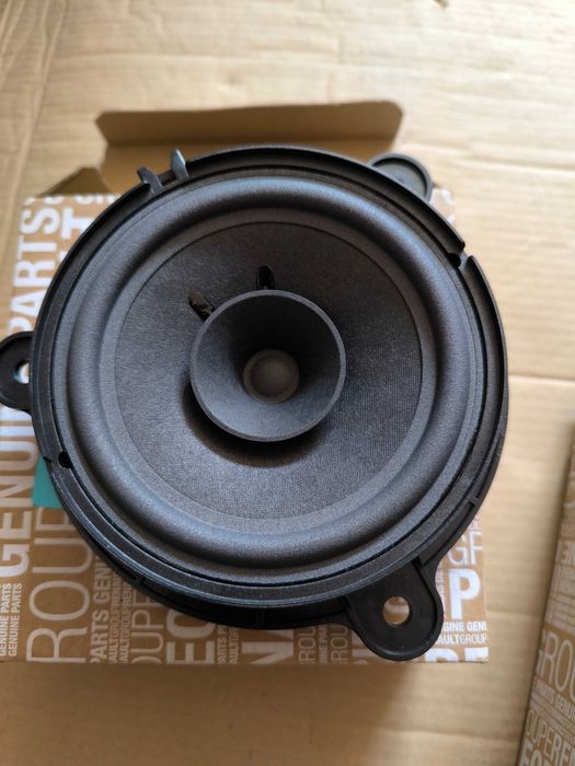 Colunas de som originais (Novas) para Renault Megane 3