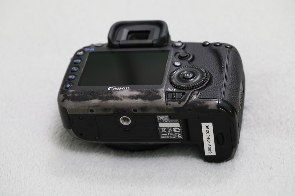 Фотоапарат Canon EOS 5D Mark III