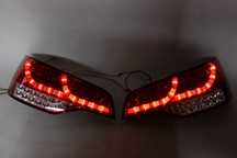 Lampy światła tył tylne AUDI Q7 4L 06-09 DIODY LED Red TUNING IGŁA!