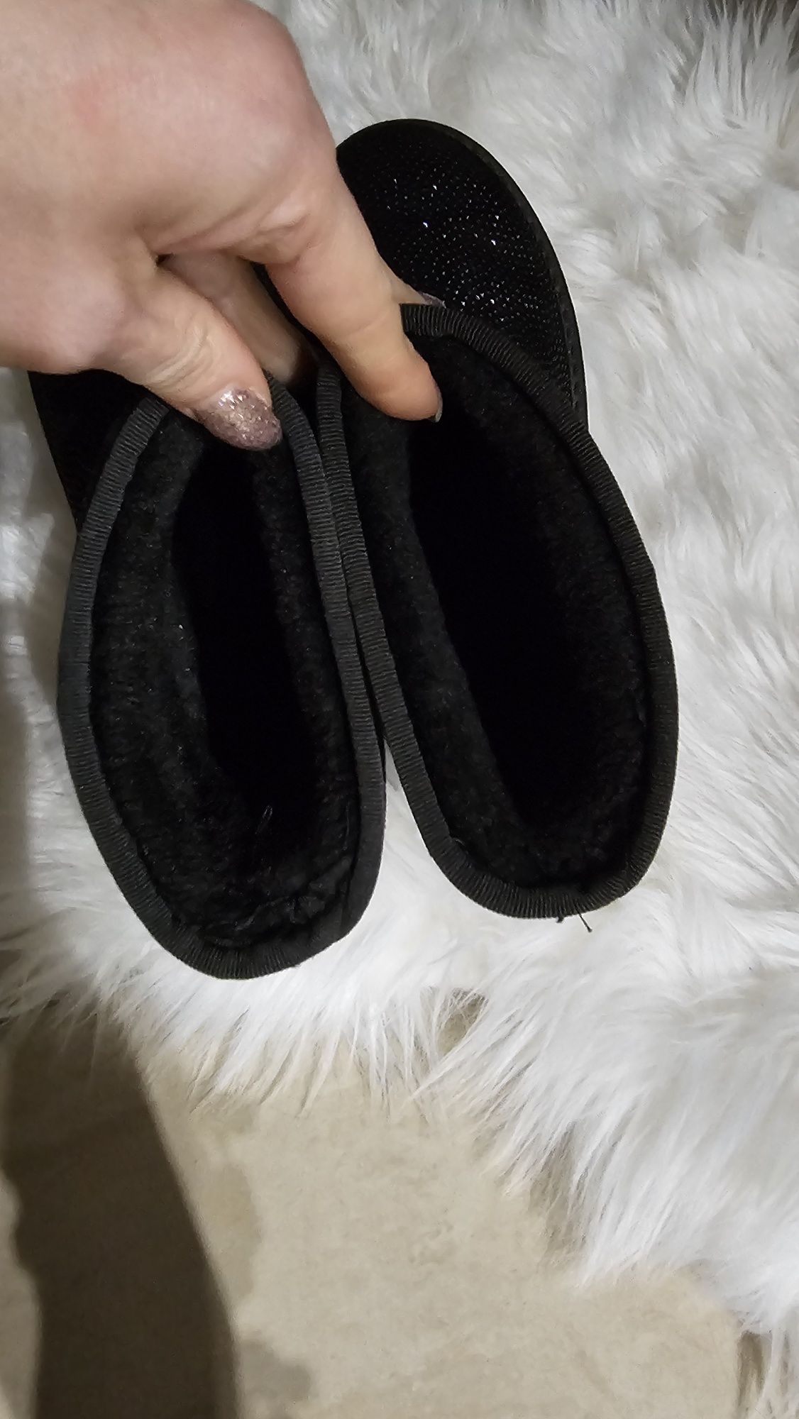 Buty błyszczące ciepłe z futerkiem r. 37