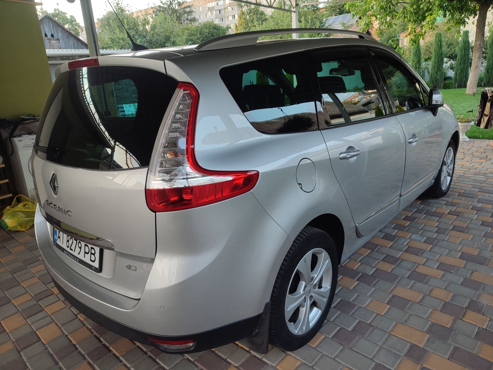 Продам Renault Grand Scenic 3