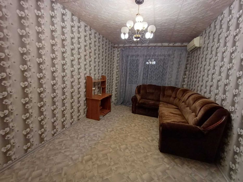 Продам реальную 2к кв м. Масельского (404394)