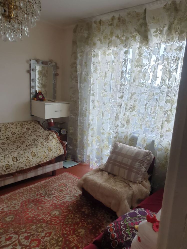 Продаж 1-кім квартири по вулиці Мазепи