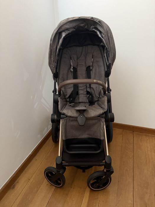 Carrinho de passeio Priam da Cybex