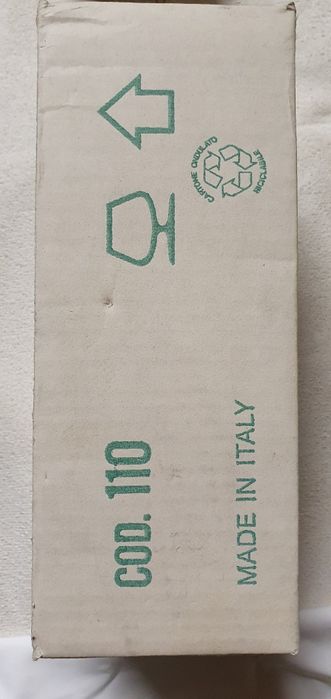 Dispensador de sabonete desinfetante novo