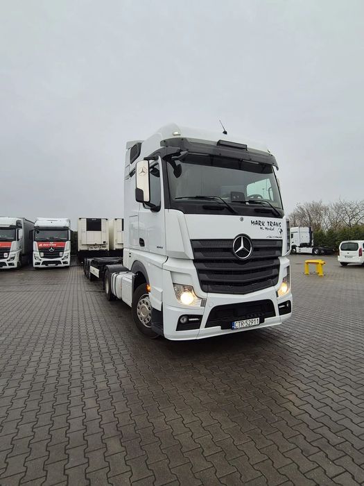 Mercedes-Benz Actros MP4  Mercedes Actros MP4 Pierwsza rejestracja 2020r