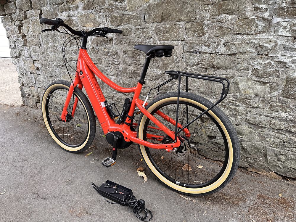 GIANT Momentum BVida E Ebike Yamaha jak NOWY Rower elektryczny