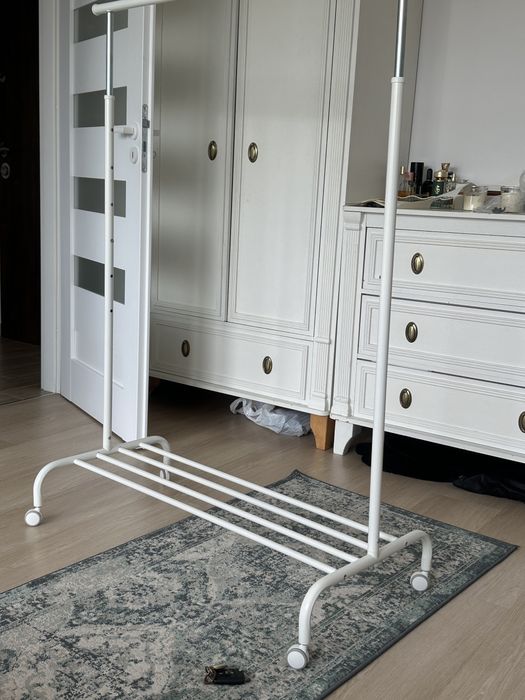Wieszak Rigga Ikea basic bialy