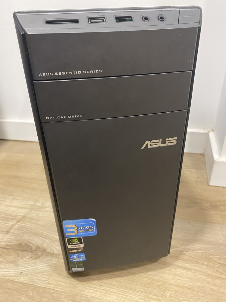 Caixa da asus com leitor de cds e leitor de cartao SD