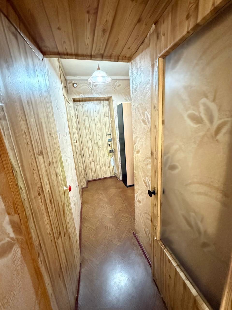 Продам ж/м Ломовский, 1 к. квартира, Фрунзенский, левый берег