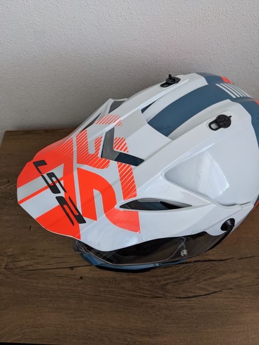 Мото шолом Pioneer Evo Evolve НОВИЙ