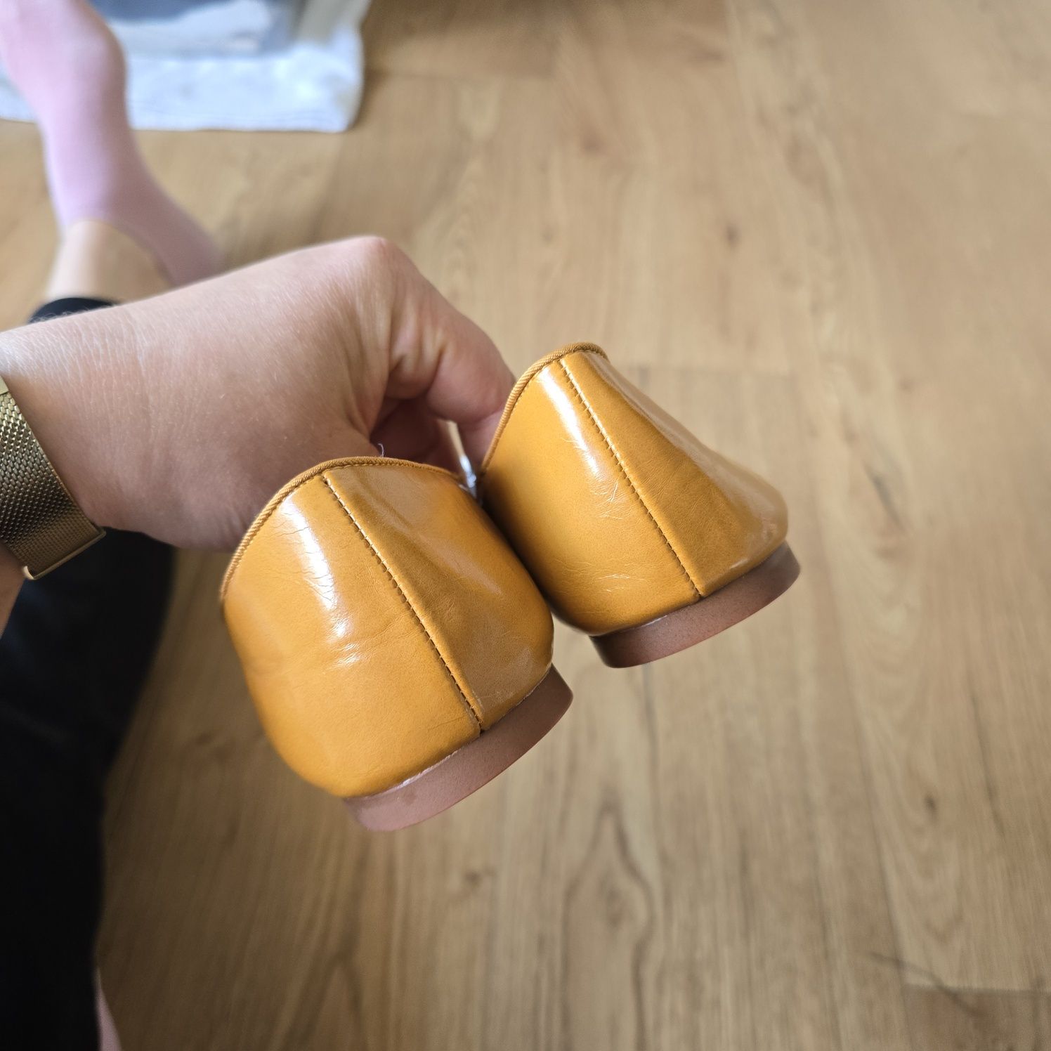 Buty balerinki baletki Zara 40 mokasyny frędzle