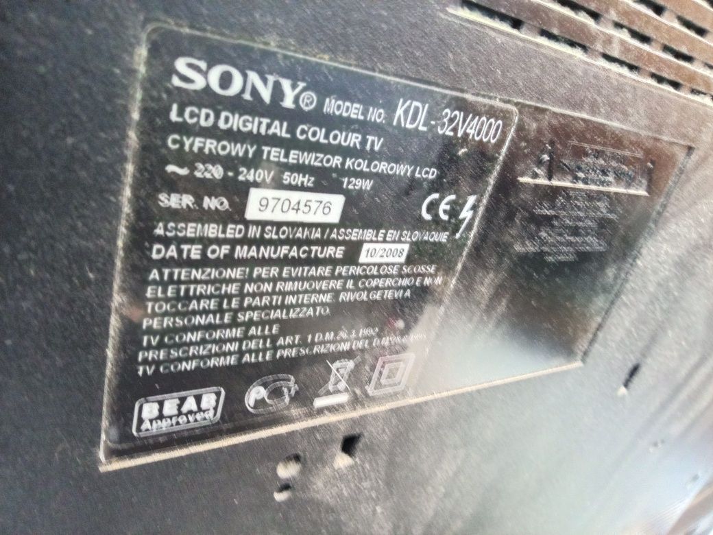 Telewizor Sony 32 cale z osobnym dekoderem.
