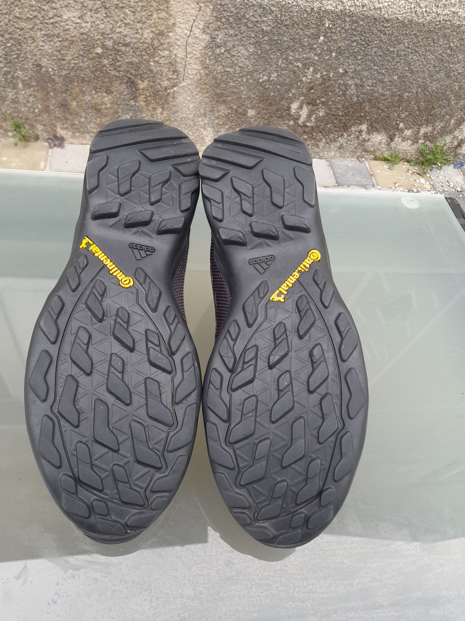 Чоловічі кросівки для бігу Adidas Terrex Ax3 розмір 43