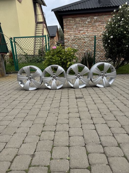 Диски Skods r 17 оригінал диски R17 Skoda oktavia 5/112 et41