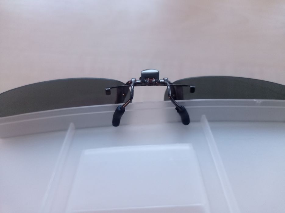 nakładka przeciwsłoneczna, polaryzacyjna na okulary korekcyjne