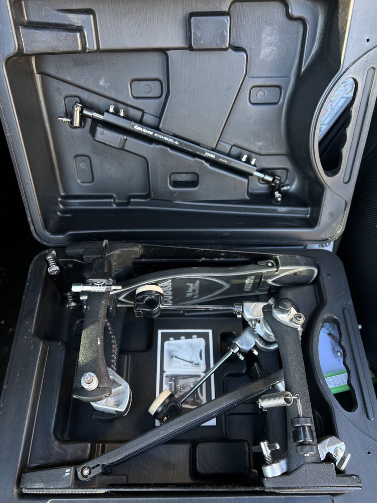 Подвійна педаль ( кардан ) Tama Iron Cobra P900 double pedal