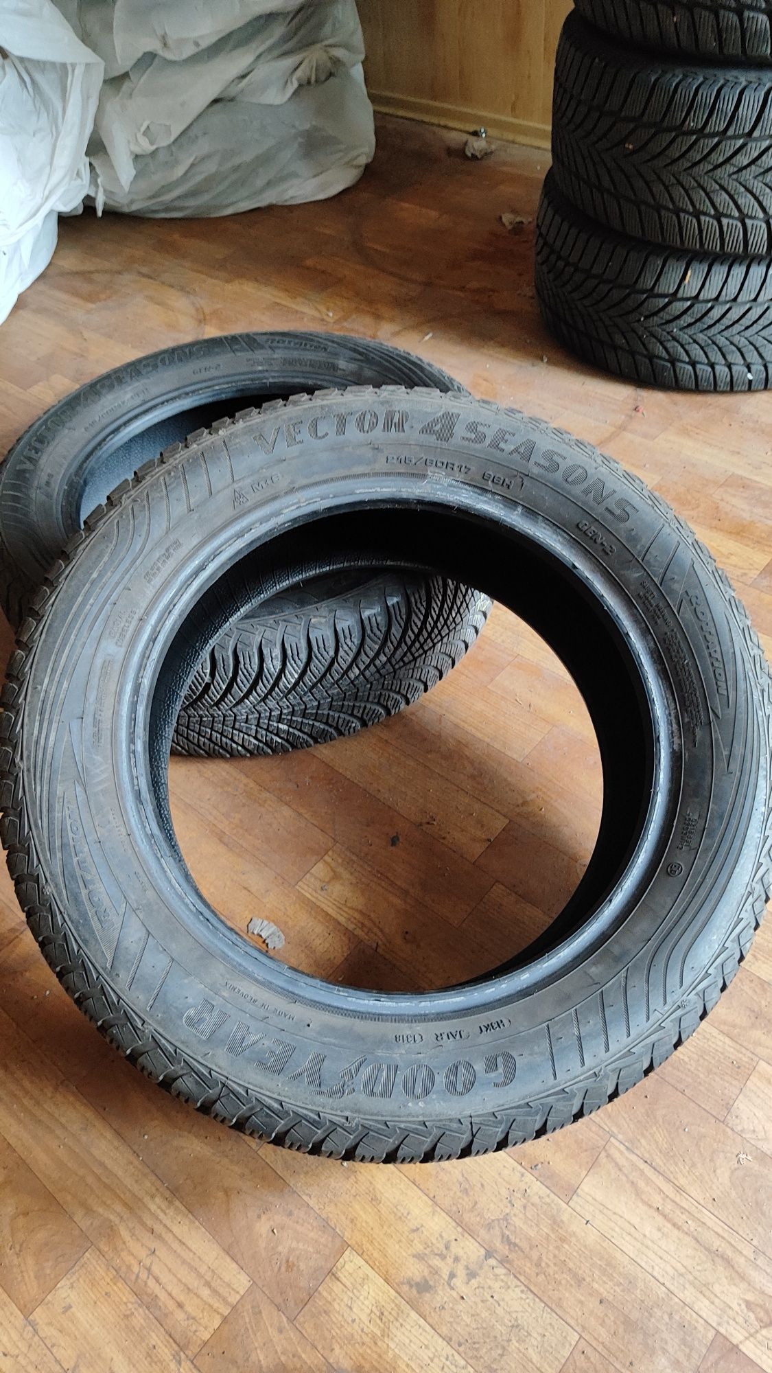 215/60 R-17 H GOODYEAR (ПАРА) 18рік