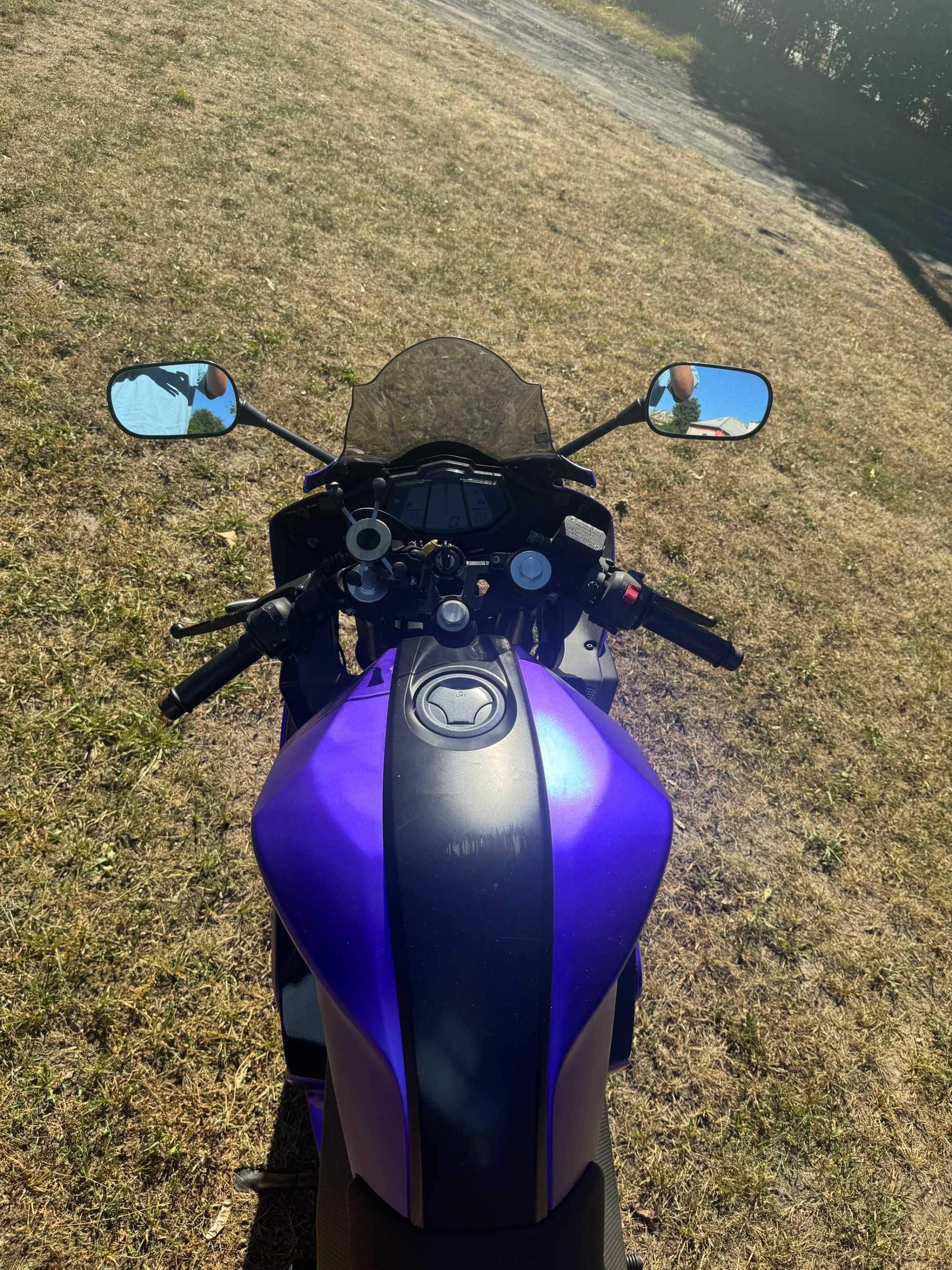 Yamaha YZF-R125 Do negocjacji