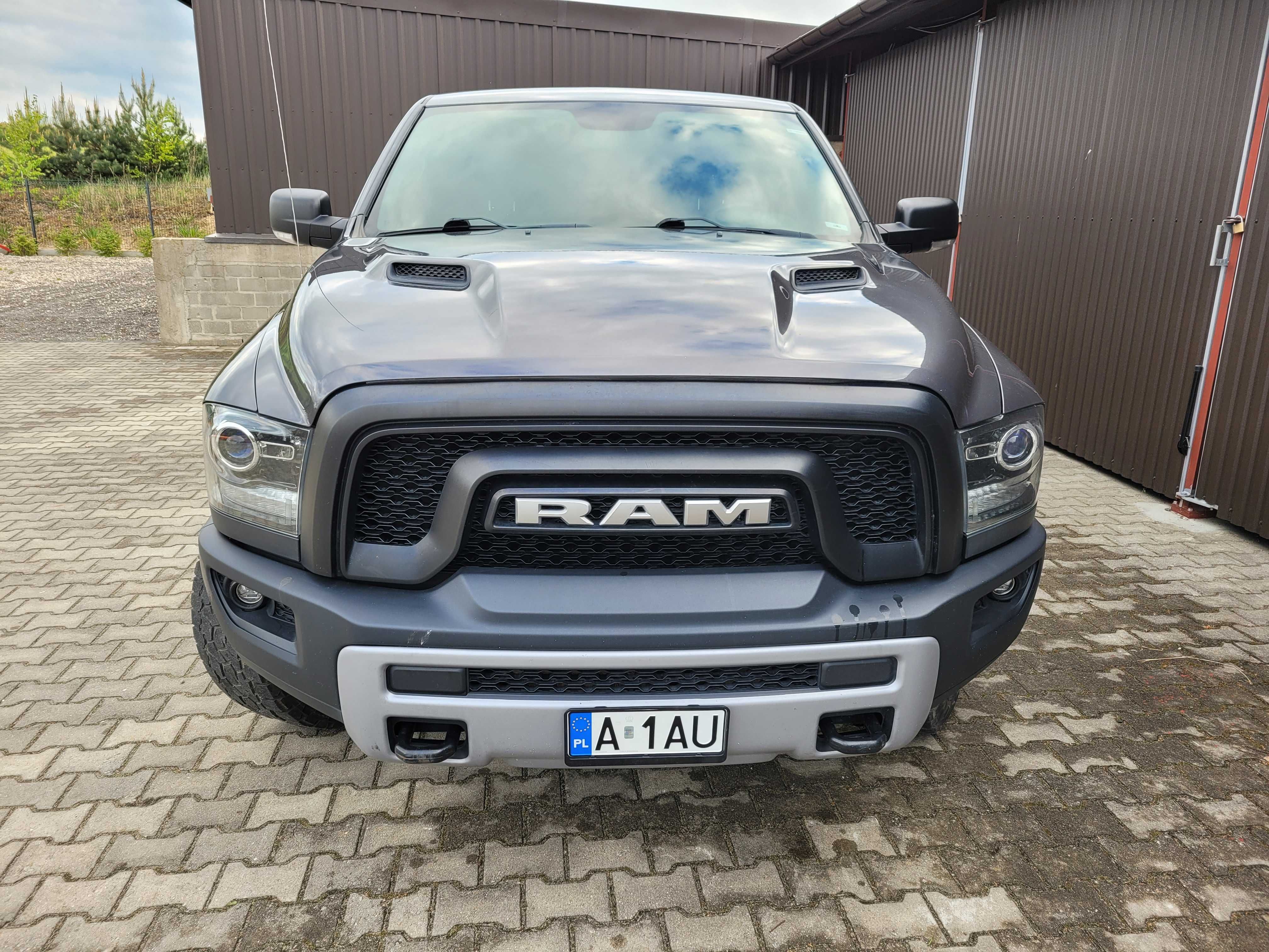 Ram 1500 Rebel 2017 5.7 HEMI 4x4 zabudowa paki