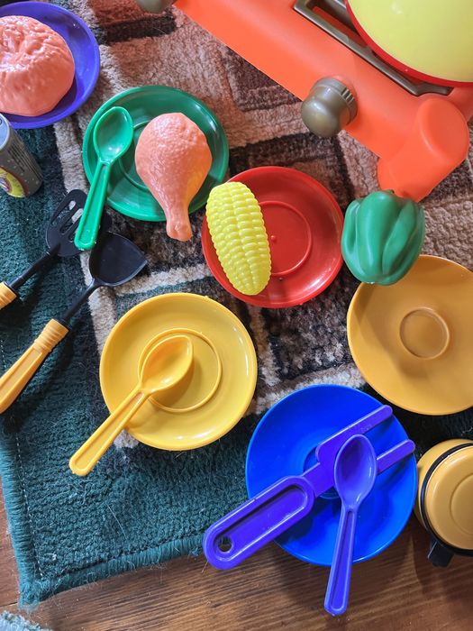 Іграшковий посуд