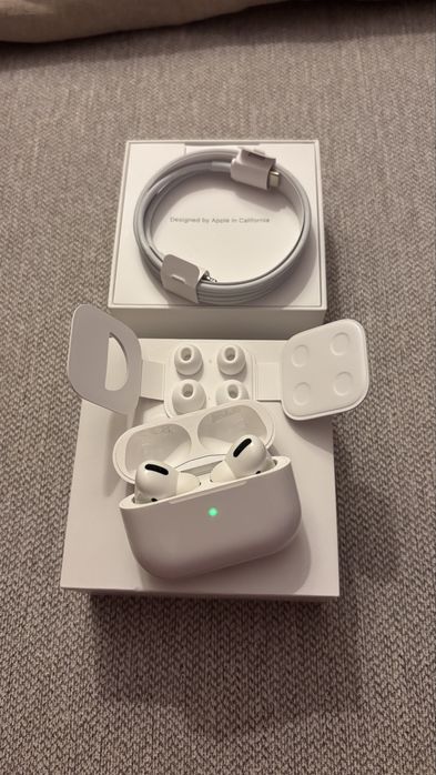 Apple Airpods Pro 1 | Stan idealny | kupione w MediaExpert