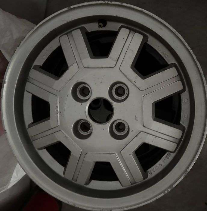 Jantes para varios tipos de veiculos.