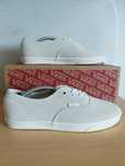 Vans Authentic Lowpro tamanho 37 novos nunca usados.