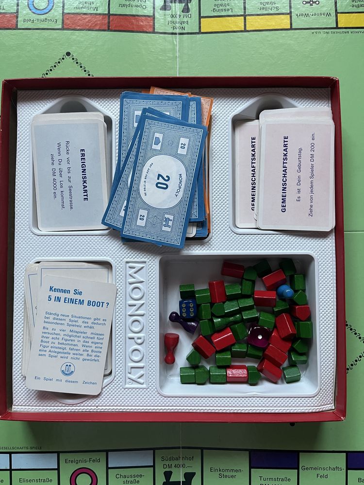 Monopoly - stara niemiecka gra planszowa