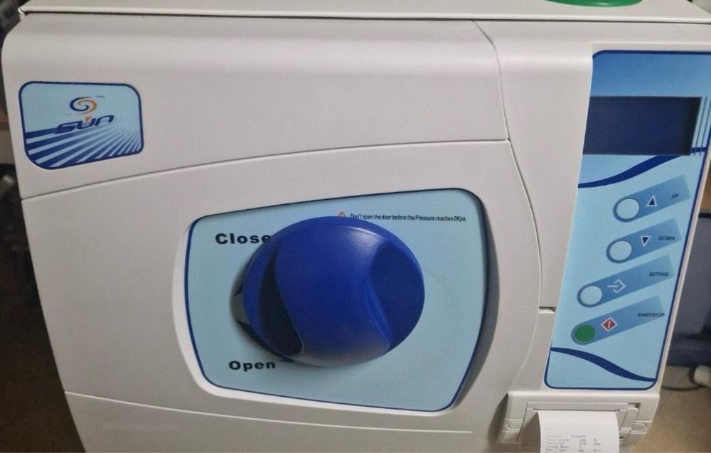 Autoklaw nowy SUN - 8 l