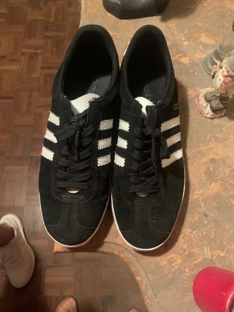 Ténis adidas gazelle