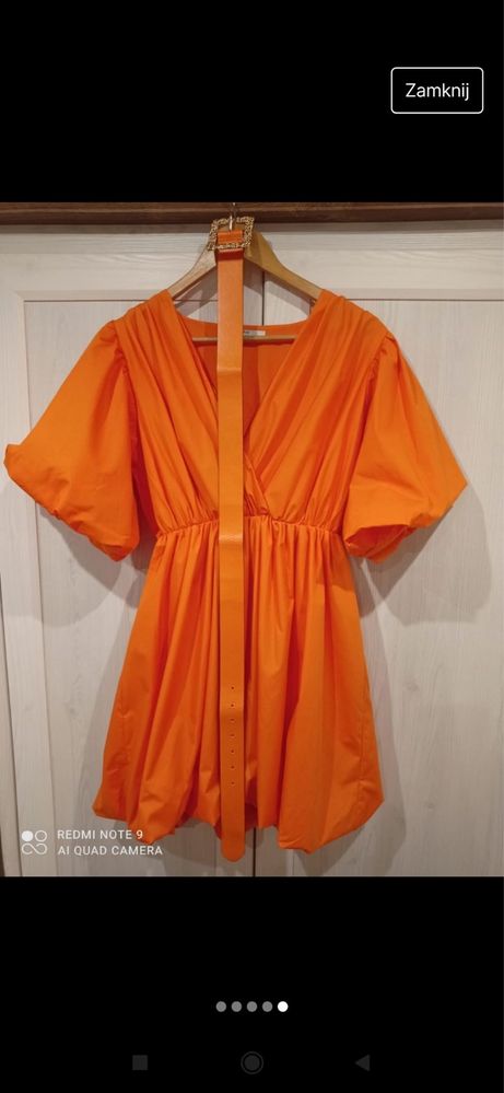 Pomarańczowa elegancka sukienka