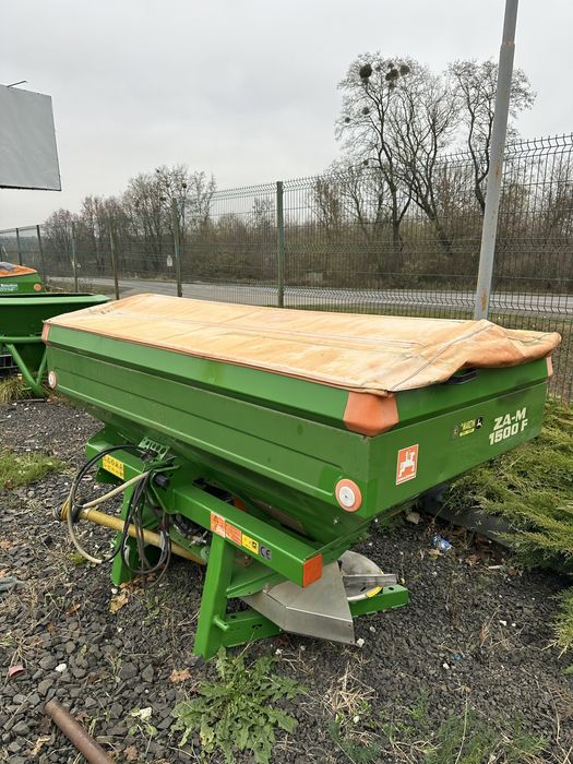 Продам розкидач міндобрив AMAZONE